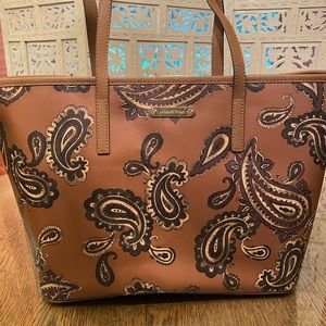 Michael Kors Paisley Tote, NWT, will carry all you need for your day!